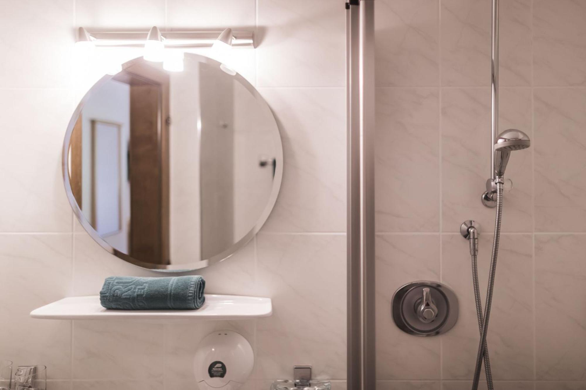 Vierbrunnenhof Hotel Anterselva di Mezzo Ngoại thất bức ảnh